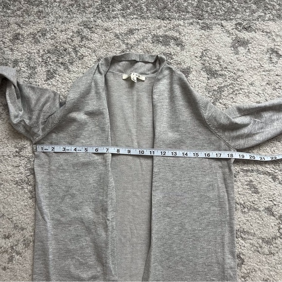 Cyrus Grey Open Front Cardigan Sweater Knit Neutral Office Casual Women’s Small - Picture 4 of 6